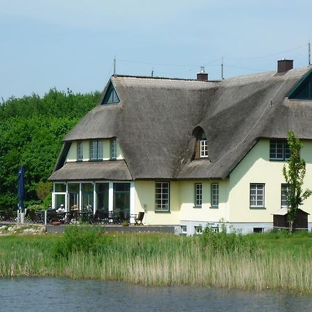 Golfcentrum Schloss Karnitz Ruegen Garz  Екстериор снимка